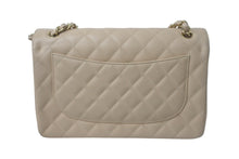 Load image into Gallery viewer, 極美品 CHANEL シャネル マトラッセ30 Wチェーンショルダーバッグ 14番台 Wフラップ ココマーク キャビアスキン ベージュ ゴールド金具 中古 4c068079