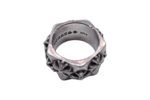 Load image into Gallery viewer, CHROME HEARTS クロムハーツ ペンタゴンリング 指輪 CHプラス 2014刻印 12号 重量18.2G シルバー925 美品 中古 4c068138