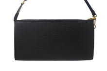 Load image into Gallery viewer, LOUIS VUITTON ルイヴィトン ポシェット アクセソワール アクセサリーポーチ エピ M52942 ブラック ゴールド金具 美品 中古 4c068149