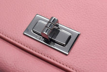Load image into Gallery viewer, CHANEL シャネル 2.55 レザー ウォレット ピンク 10番台 ターンロック ロゴ 財布 シルバー金具 美品 中古 4c068169