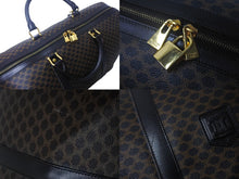 Load image into Gallery viewer, CELINE セリーヌ マカダム ボストンバッグ トラベルバッグ ヴィンテージ PVC レザー ブラウン ブラック ゴールド金具 美品 中古 4c068321