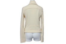Load image into Gallery viewer, 極美品 CHANEL シャネル P38075V21513 ウール ライダース ジャケット サイズ34 オフホワイト 中古 4c068545