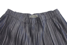 画像をギャラリービューアに読み込む, 極美品 PLEATS PLEASE ISSEY MIYAKE プリーツプリーズ イッセイミヤケ 16AW MONTHLY プリーツ パンツ PP63-JF222 シルバー サイズ3 中古 4c068559