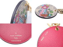 画像をギャラリービューアに読み込む, LouisVuitton ルイヴィトン キーホルダー イリュストレ ヴィヴィエンヌ ホリデーチャーム ホワイトマルチカラー 美品 中古 4c068605