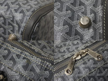 Load image into Gallery viewer, 極美品 GOYARD ゴヤール クロワジュール 55 2WAY グレー ボストンバッグ ヘリンボーン PVC レザー シルバー金具 中古 4c068716