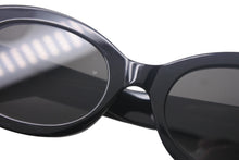 Load image into Gallery viewer, CELINE セリーヌ サングラス CL40194U サイズ52□22 145 トリオンフ ブラック アセテート プラスチック 良品 中古 4c068817