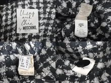 Load image into Gallery viewer, MOSCHINO モスキーノ ツイードジャケット イタリア製 ウール モヘア ファイバー ホワイト ブラック サイズL 美品 中古 4c068885