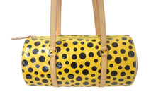 Load image into Gallery viewer, 極美品 LOUIS VUITTON ルイヴィトン×草間彌生 ハンドバッグ パピヨン モノグラム パンプキンドット イエロー M91424 中古 4c068910
