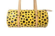 Load image into Gallery viewer, 極美品 LOUIS VUITTON ルイヴィトン×草間彌生 ハンドバッグ パピヨン モノグラム パンプキンドット イエロー M91424 中古 4c068910