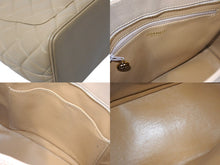 Load image into Gallery viewer, CHANEL シャネル 復刻トート ハンドバッグ 7番台 ココマーク キャビアスキン ベージュ ゴールド金具 美品 中古 4c068961