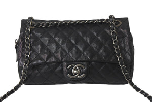 CHANEL シャネル ブラックマトラッセ 25 ショルダーバッグ ココマーク 18番台 イタリア製 キャビアスキン 美品 中古 4c069032