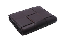 Load image into Gallery viewer, BOTTEGA VENETA ボッテガヴェネタ マキシイントレチャート コンパクトウォレット 財布 ワインレッド レザー ゴールド 美品 中古 4c069063