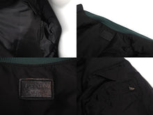 Load image into Gallery viewer, 極美品 PRADA プラダ ナッパレザー ボンバージャケット UPW399 サイズ48 グリーン ラムスキン トライアングルロゴ 中古 4c069076