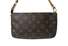 Load image into Gallery viewer, LOUIS VUITTON ルイヴィトン ポシェット アクセソワール アクセサリーポーチ M51980 モノグラム PVC レザー 美品 中古 4c069151