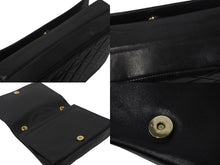 Load image into Gallery viewer, CHANEL シャネル マトラッセ ココマーク チェーンショルダーバッグ 1番台 イタリア製 レザー ブラック ゴールド金具 美品 中古 4c069195