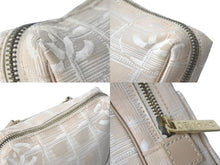 Load image into Gallery viewer, CHANEL シャネル ショルダーバッグ A20513 7番台 ニュートラベルライン ナイロンジャガード ベージュ ゴールド金具 美品 中古 4c069252