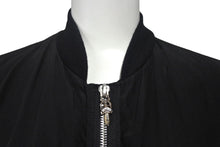 Load image into Gallery viewer, CHROME HEARTS クロムハーツ ナイロンジャケット ダガージップ 2225-304-6280 ブラック シルバー金具 サイズS 美品 中古 4c069332