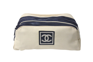 極美品 CHANEL シャネル ポーチ A19975 スポーツライン 7番台 ココマーク ナイロン ラバー ベージュ ブラック金具 中古 4c069385