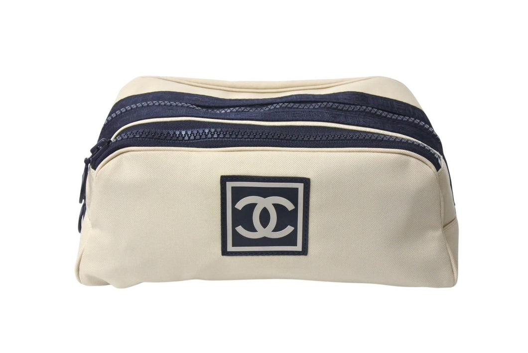 極美品 CHANEL シャネル ポーチ A19975 スポーツライン 7番台 ココマーク ナイロン ラバー ベージュ ブラック金具 中古 4c069385