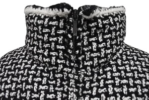 極美品 CHANEL シャネル ダウンジャケット P64949V36483 サイズ38 ツイード ココマーク ブラック ホワイト ウール ナイロン 中古 4c069419