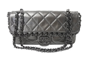 新品同様 CHANEL シャネル マトラッセ チェーンミー Wチェーンショルダーバッグ A50491 16番台 マットグレー ココマーク カーフスキン 中古 4c069434