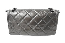 Load image into Gallery viewer, 新品同様 CHANEL シャネル マトラッセ チェーンミー Wチェーンショルダーバッグ A50491 16番台 マットグレー ココマーク カーフスキン 中古 4c069434