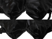 Load image into Gallery viewer, CHANEL シャネル 22 リュック バックパック AS3313 カーフスキン オールブラック ロゴプレート キルティング 美品 中古 4c069521