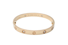 Load image into Gallery viewer, CARTIER カルティエ LOVE ラブブレス ブレスレット ハーフダイヤ 4P B6070000 Au750 16 UAS961刻印 30.0g 美品 中古 4c069576