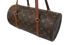 Load image into Gallery viewer, LOUIS VUITTON ルイヴィトン パピヨンGM 横幅30cm ハンドバッグ M51365 モノグラム 筒型 旧型 ゴールド金具 美品 中古 4c069579