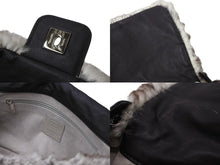 Load image into Gallery viewer, CHANEL シャネル ファー チェーン ショルダーバッグ 11番台 ブラウン ホワイト ココマーク コーティングキャンバス シルバー金具 美品 中古 4c069588