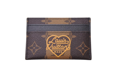 新品同様 LOUIS VUITTON ルイヴィトン NIGO ニゴ カードケース モノグラムストライプ M81006 中古 4c069594