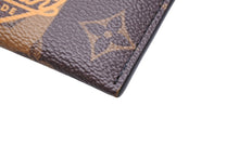 Load image into Gallery viewer, 新品同様 LOUIS VUITTON ルイヴィトン NIGO ニゴ カードケース モノグラムストライプ M81006 中古 4c069594