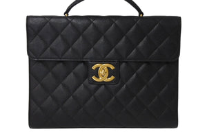 極美品 CHANEL シャネル マトラッセ ブリーフケース ビジネスバッグ キャビアスキン 0番台 ココマーク ゴールド金具 中古 4c069607
