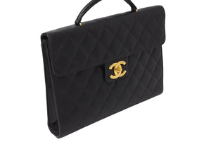 極美品 CHANEL シャネル マトラッセ ブリーフケース ビジネスバッグ キャビアスキン 0番台 ココマーク ゴールド金具 中古 4c069607
