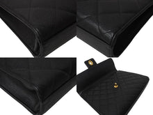 Load image into Gallery viewer, 極美品 CHANEL シャネル マトラッセ ブリーフケース ビジネスバッグ キャビアスキン 0番台 ココマーク ゴールド金具 中古 4c069607