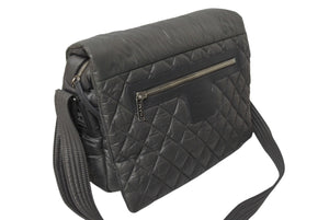 極美品 CHANEL シャネル コココクーン ショルダーバッグ A48617 14番台 ココマーク ナイロン グレー シルバー金具 キルティング 中古 4c069614