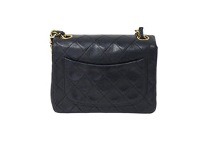 CHANEL シャネル ミニマトラッセ チェーンショルダーバッグ 1番台 ラムスキン ブラック ゴールド金具 美品 中古 4c069618