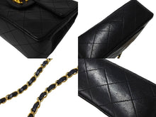 Load image into Gallery viewer, CHANEL シャネル ミニマトラッセ チェーンショルダーバッグ 1番台 ラムスキン ブラック ゴールド金具 美品 中古 4c069618