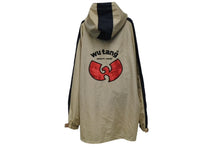 Load image into Gallery viewer, WU TANG SPORT WEAR ウータンクラン スポーツ ナイロンジャケット 刺繍 ベージュ ブラック 美品 中古 4c069666