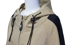 Load image into Gallery viewer, WU TANG SPORT WEAR ウータンクラン スポーツ ナイロンジャケット 刺繍 ベージュ ブラック 美品 中古 4c069666