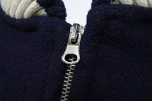 Load image into Gallery viewer, Wu-wear ウーウェア スタジャン サイズXL 刺繍 ポリエステル レーヨン ネイビー ホワイト 美品 中古 4c069669