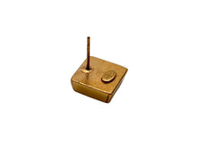 画像をギャラリービューアに読み込む, CHANEL シャネル ココマーク スクエア ピアス 重量約7g 03P刻印 GP メタル レジン ゴールド 両耳用 美品 中古 4b006978