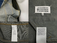 Load image into Gallery viewer, 極美品 MaisonMargiela メゾンマルジェラ ノーカラー デニムジャケット S50AM0561 S30561 ブルー サイズ46 中古 4c069789