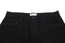 Load image into Gallery viewer, 極美品 BALENCIAGA バレンシアガ フレアデニムパンツ 697829 サイズS 22AW ダメージ加工 ブラック コットン 中古 4c069828