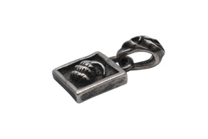 CHROME HEARTS クロムハーツ フレームド クロー チャーム ペンダントトップ 重量4.6g シルバ−925 1998 刻印 美品 中古 4b007262