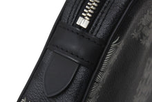 Load image into Gallery viewer, 極美品 LOUISVUITTON ルイヴィトン Damier Graphite Pochette Volga ダミエ グラフィット ポシェット ヴォルガ N61228 中古 4c073980