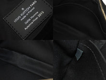 Load image into Gallery viewer, 極美品 LOUISVUITTON ルイヴィトン Damier Graphite Pochette Volga ダミエ グラフィット ポシェット ヴォルガ N61228 中古 4c073980