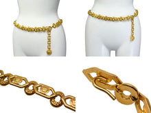 Load image into Gallery viewer, Gianni Versace ジャンニ ヴェルサーチ メデューサ ゴールド チェーン ベルト メッキ ロゴ アクセサリー ジュエリー 小物 美品 中古 4c074278