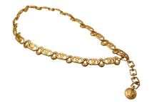 Load image into Gallery viewer, Gianni Versace ジャンニ ヴェルサーチ メデューサ ゴールド チェーン ベルト メッキ ロゴ アクセサリー ジュエリー 小物 美品 中古 4c074278