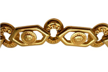 Load image into Gallery viewer, Gianni Versace ジャンニ ヴェルサーチ メデューサ ゴールド チェーン ベルト メッキ ロゴ アクセサリー ジュエリー 小物 美品 中古 4c074278